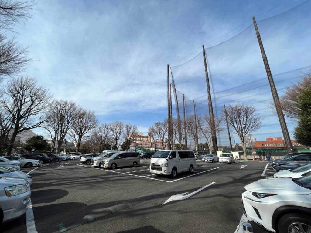 世田谷総合運動場駐車場